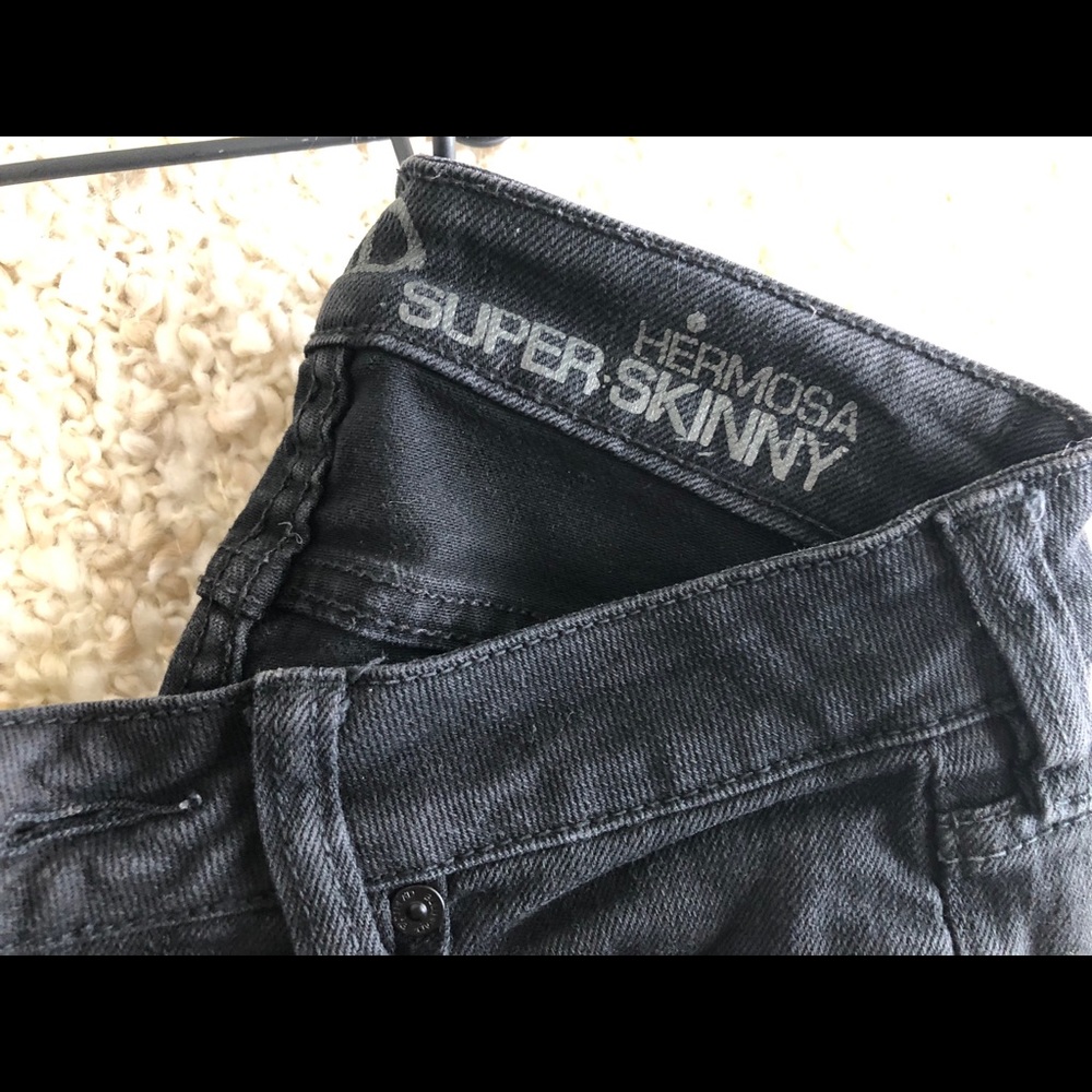 VTG Y2K Bullhead Washed Black Distressed Hermosa Skinny Jeans Grunge Emo stretch